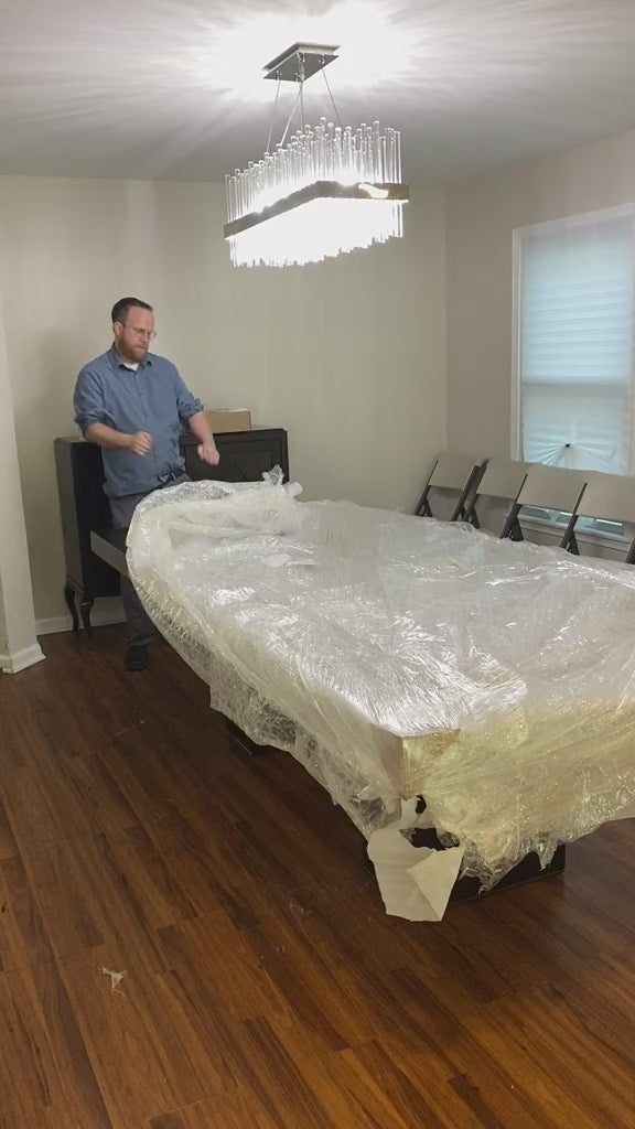 Gedalya Dining Table